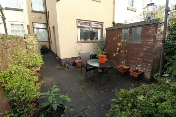 Knowsley Road, Bootle