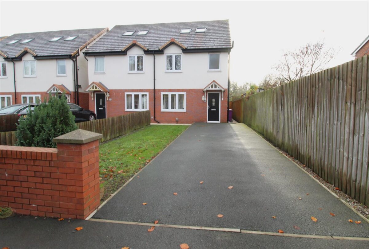 Melling Road, Aintree