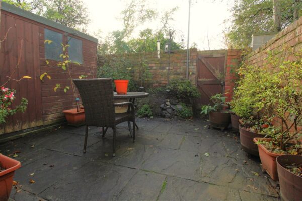 Knowsley Road, Bootle