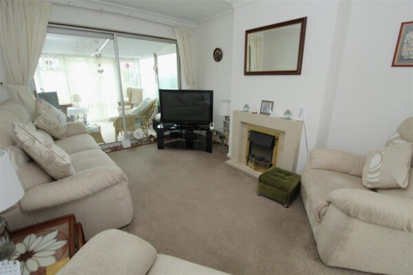 Hayes Drive, Melling