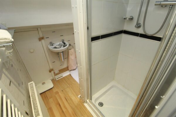 Hayes Drive, Melling