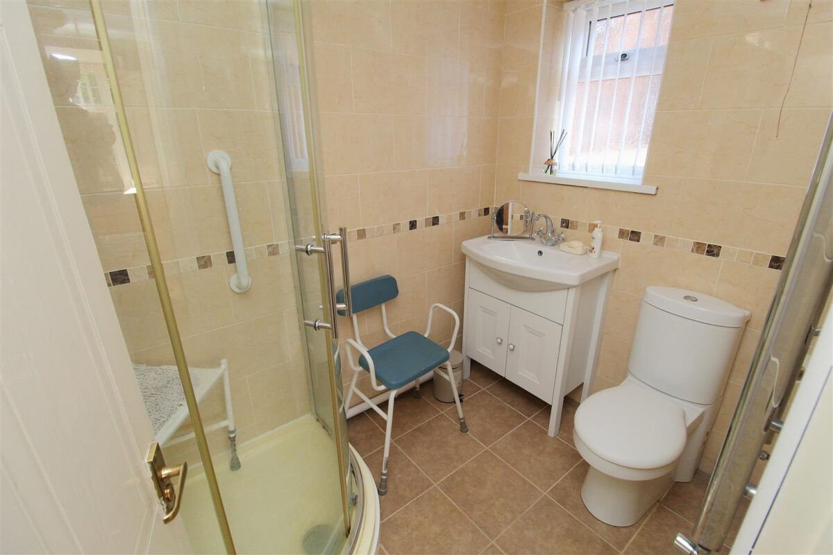 Grosvenor Close, Netherton