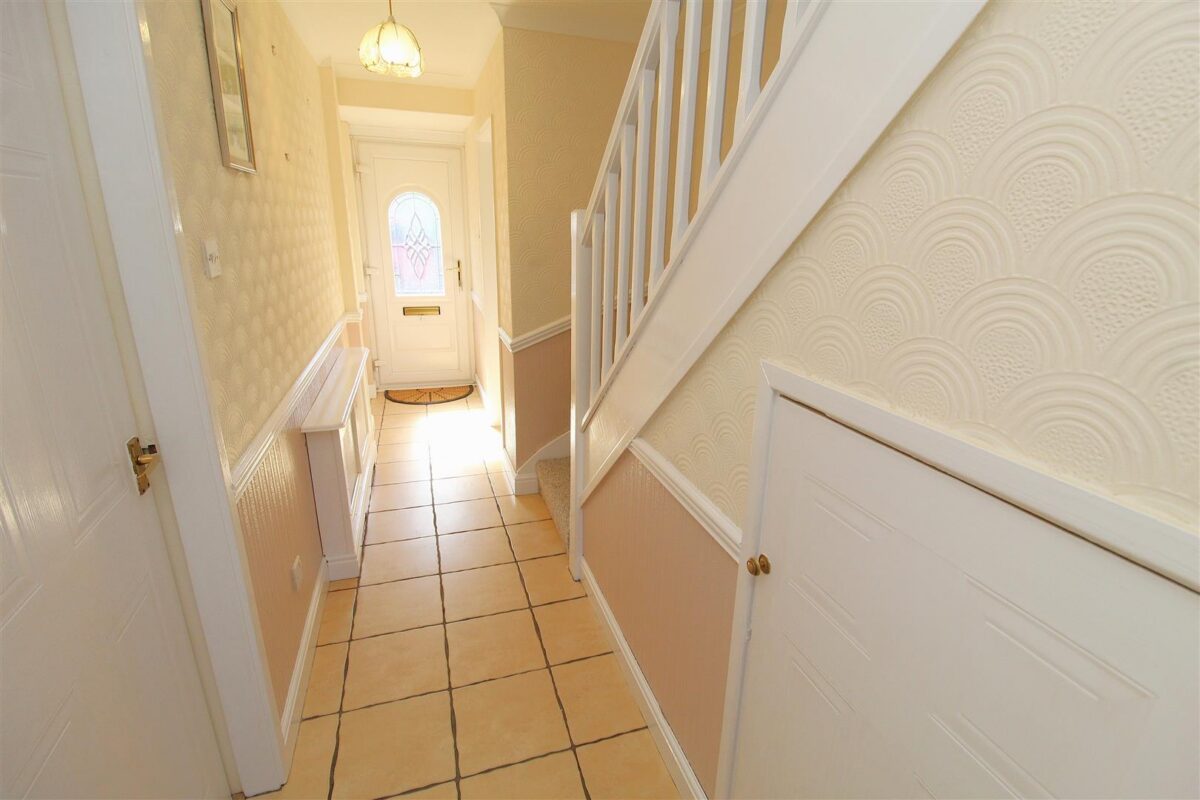 Grosvenor Close, Netherton