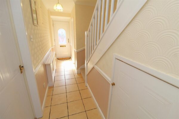 Grosvenor Close, Netherton