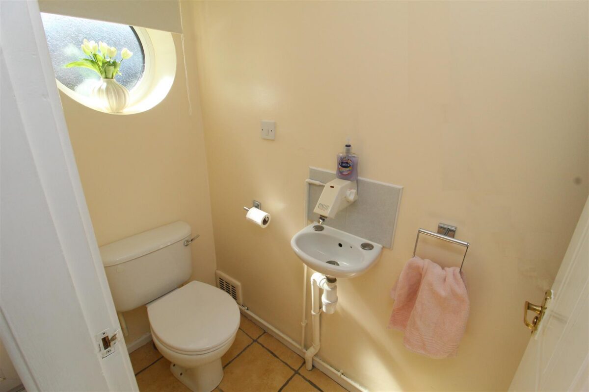 Grosvenor Close, Netherton