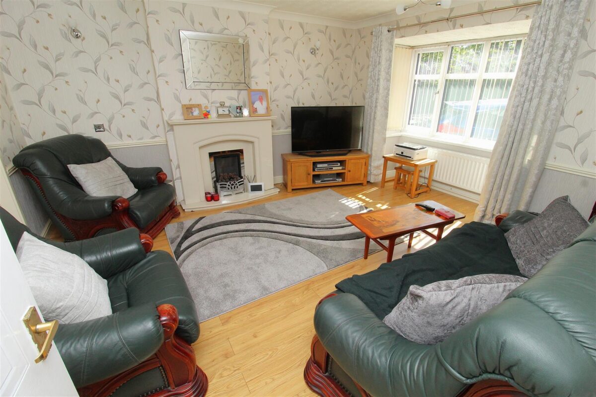 Grosvenor Close, Netherton