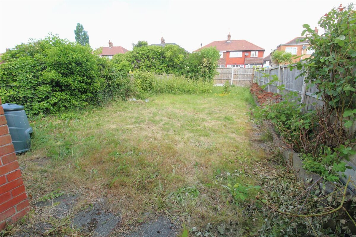 Marina Crescent, Netherton