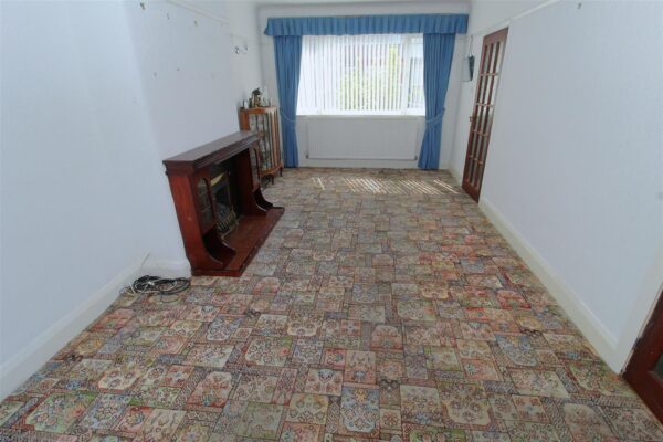 Marina Crescent, Netherton