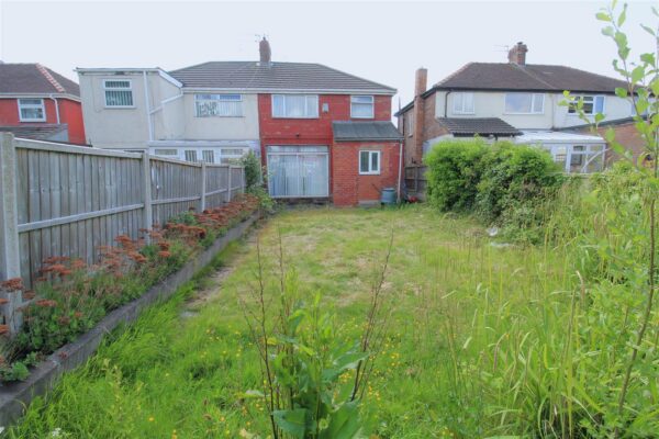 Marina Crescent, Netherton