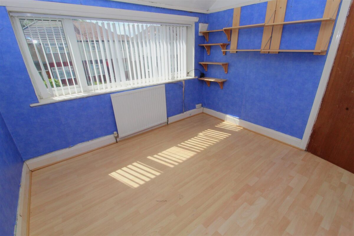 Marina Crescent, Netherton