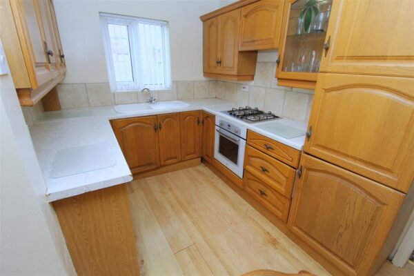 Marina Crescent, Netherton