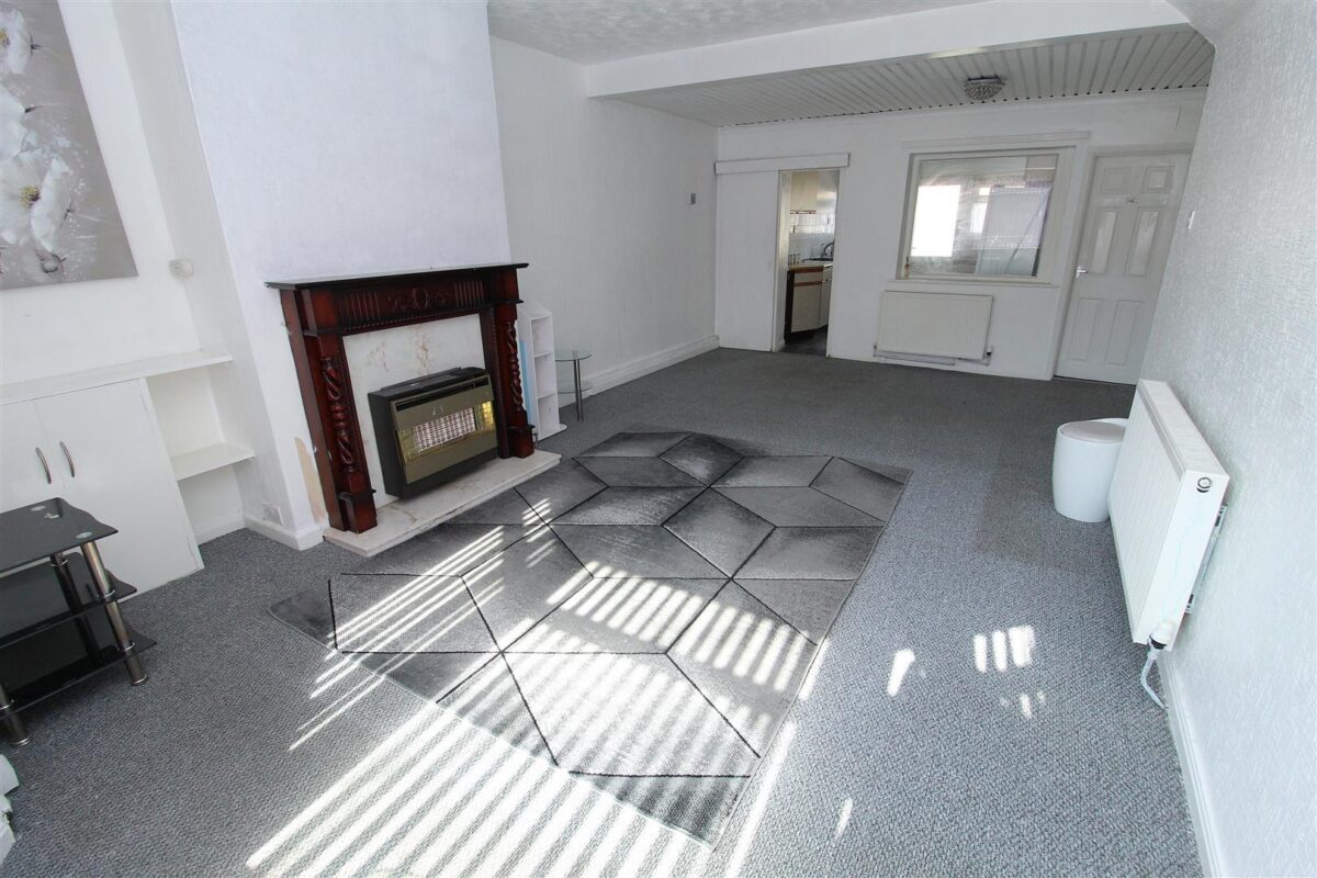 Greystone Road, Fazakerley