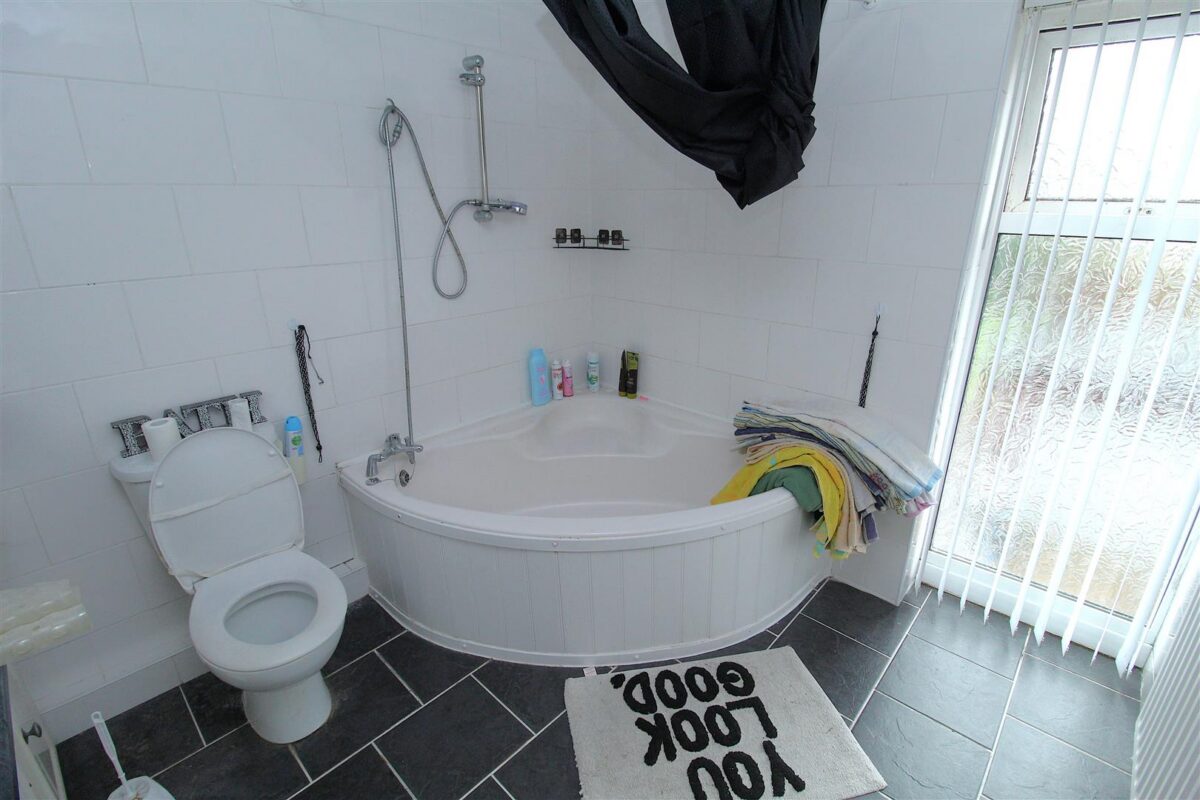 Sidney Road, Southport