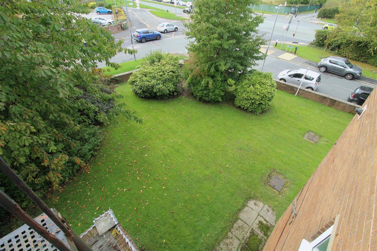 Moor Court, Fazakerley