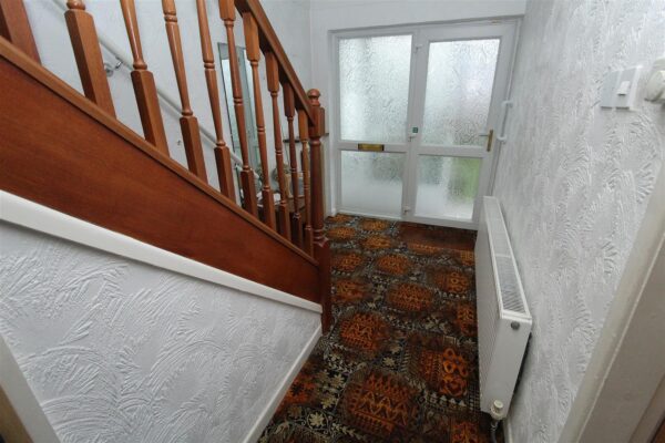 Rugby Drive, Aintree Village