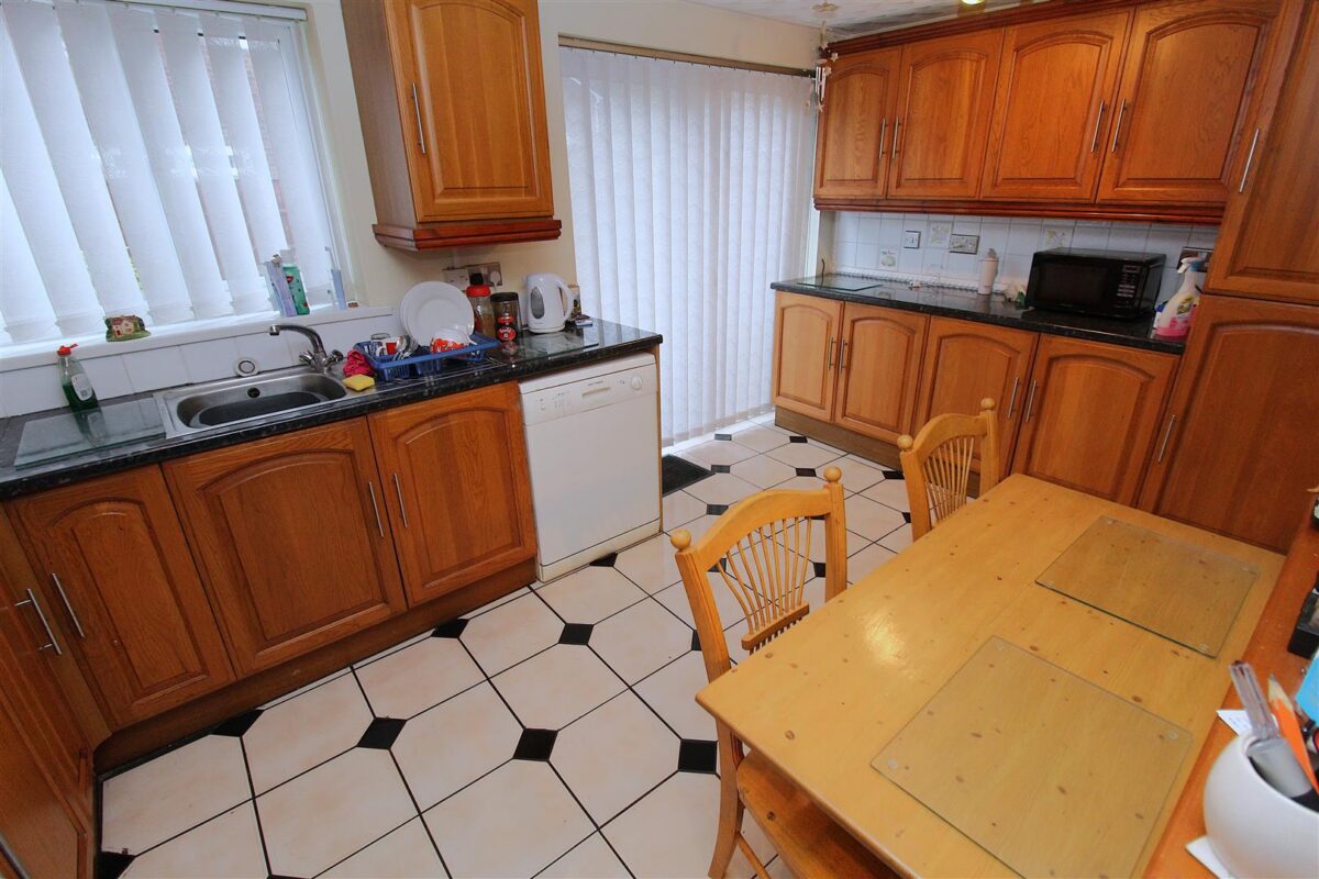 Sherwoods Lane, Aintree