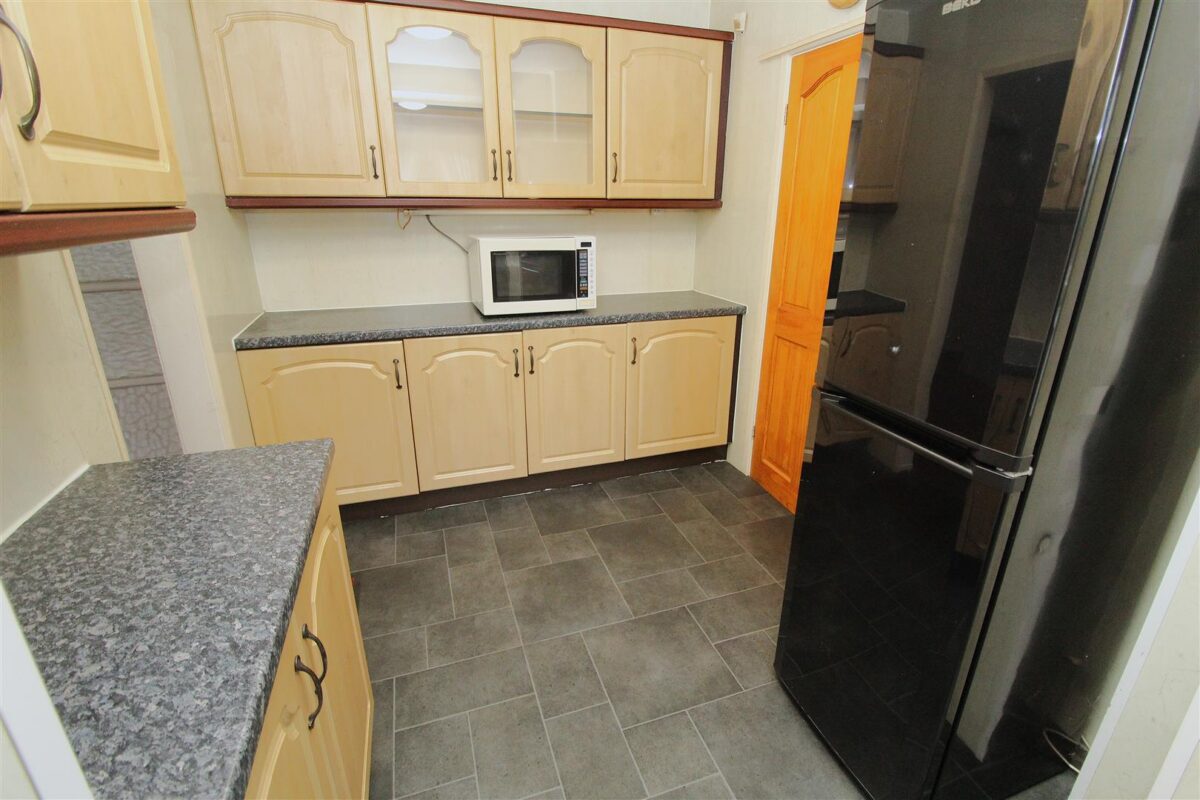 Yew Tree Road, Walton