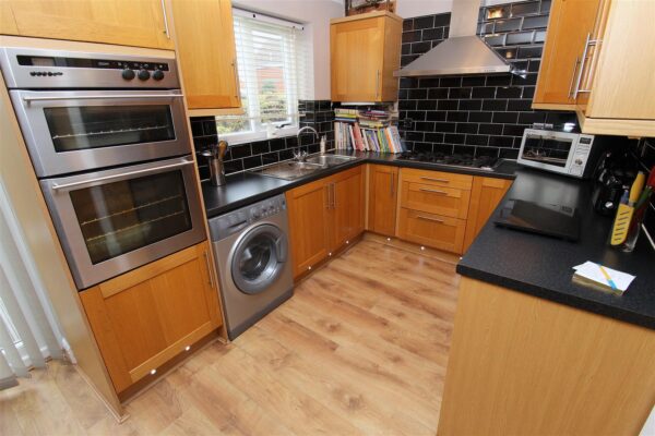 Kilmore Close, Aintree