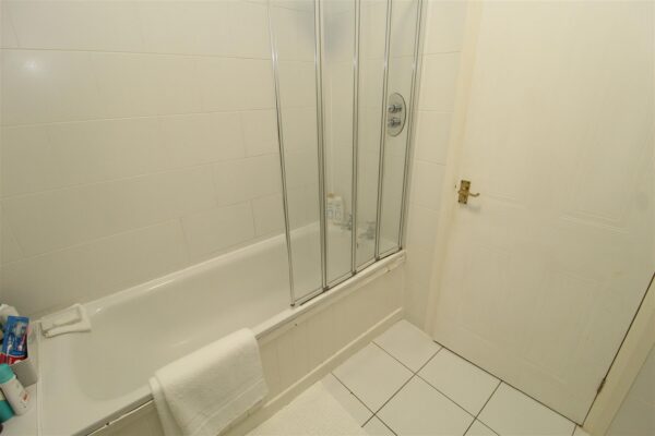 Kilmore Close, Aintree