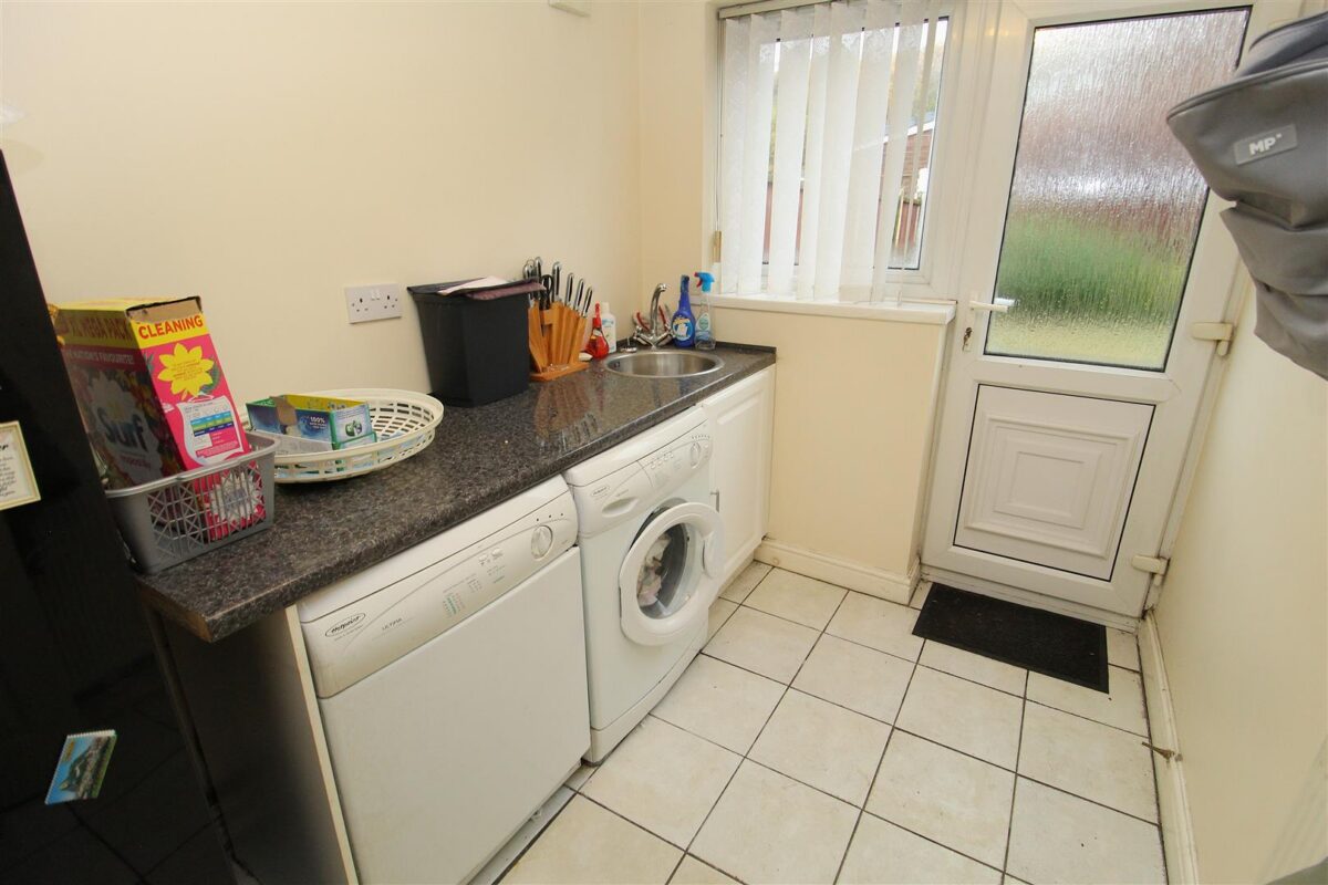 Sherwoods Lane, Aintree