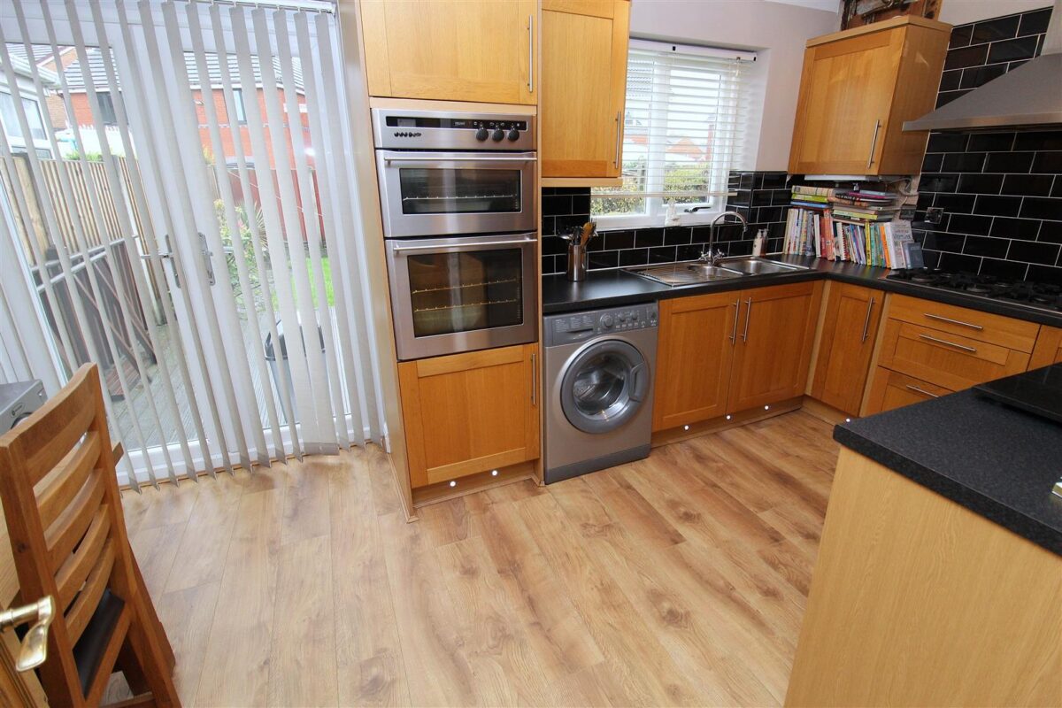 Kilmore Close, Aintree