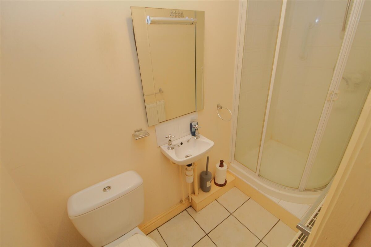 Sherwoods Lane, Aintree