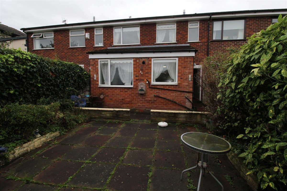 Yew Tree Road, Walton