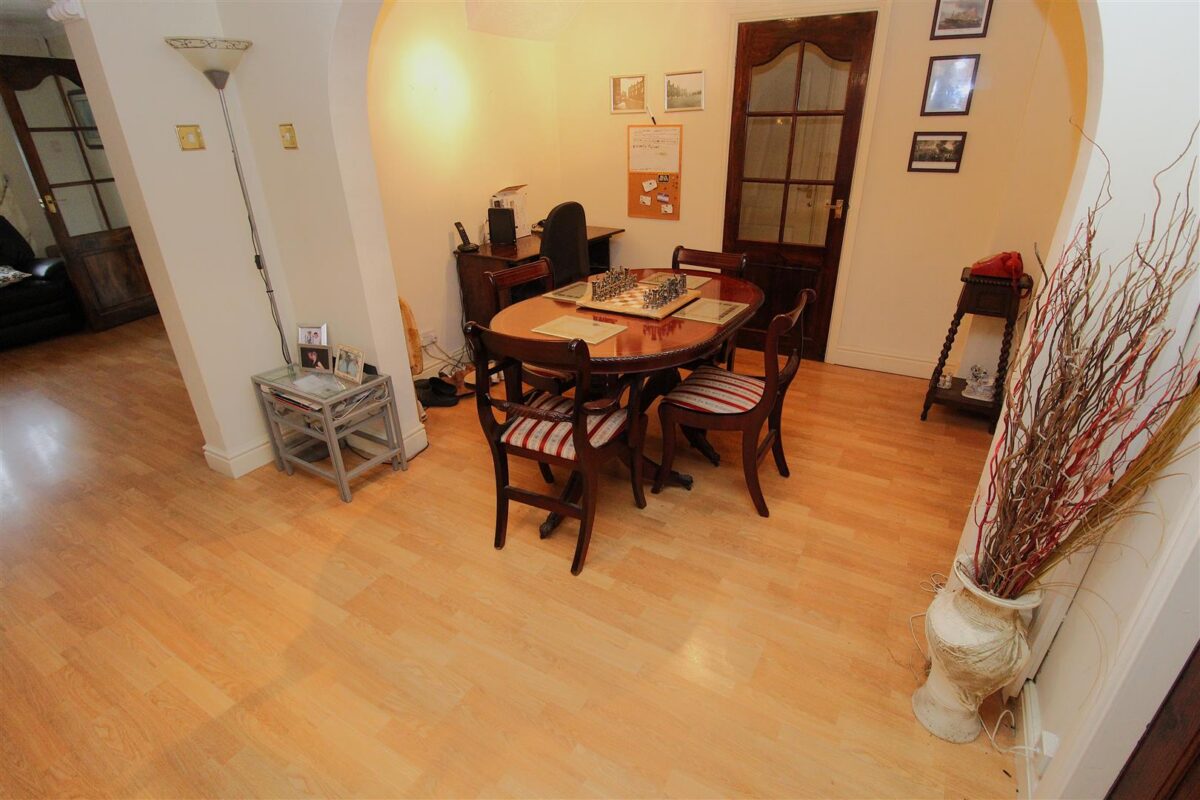 Sherwoods Lane, Aintree