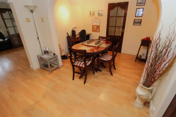 Sherwoods Lane, Aintree