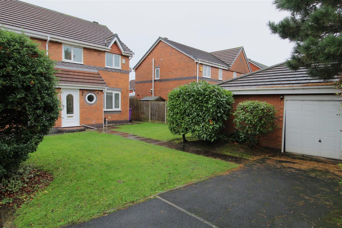 Kilmore Close, Aintree