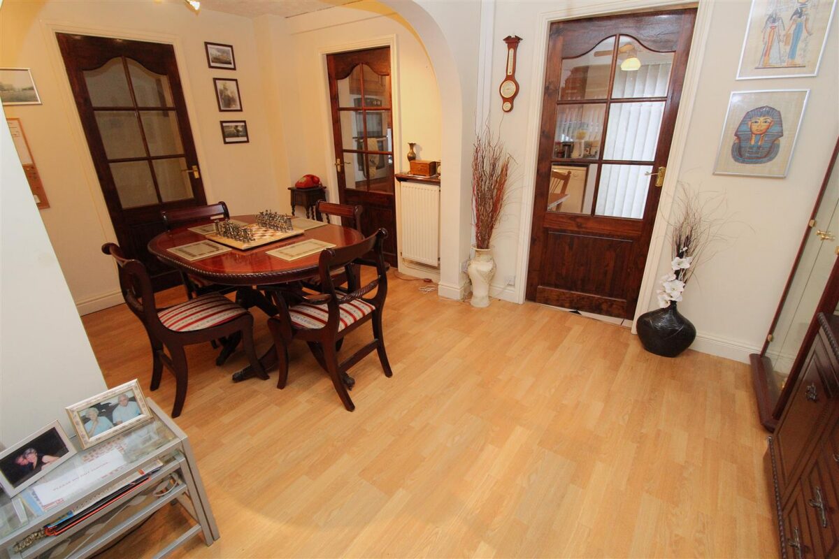 Sherwoods Lane, Aintree