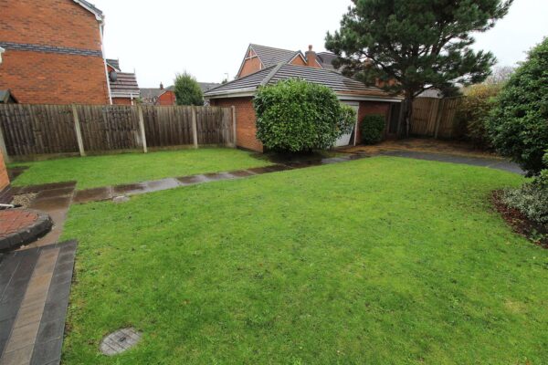 Kilmore Close, Aintree