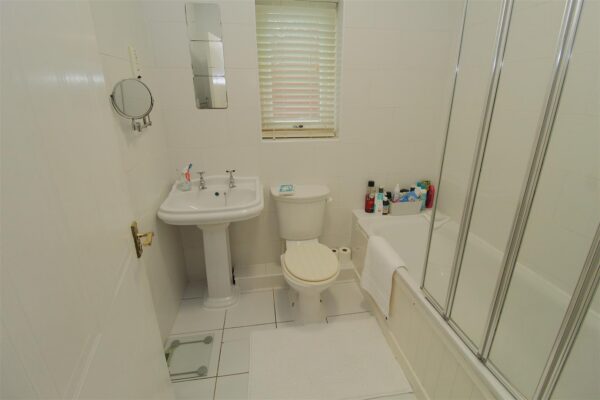 Kilmore Close, Aintree