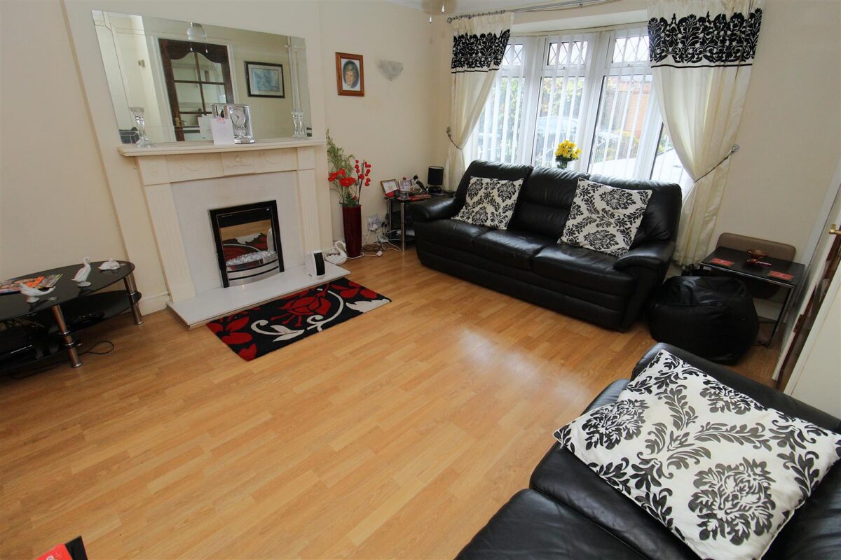 Sherwoods Lane, Aintree