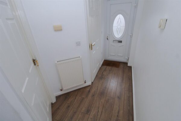 Meadowbarn Close, Southdene