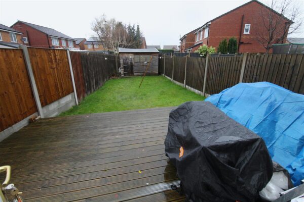Meadowbarn Close, Southdene