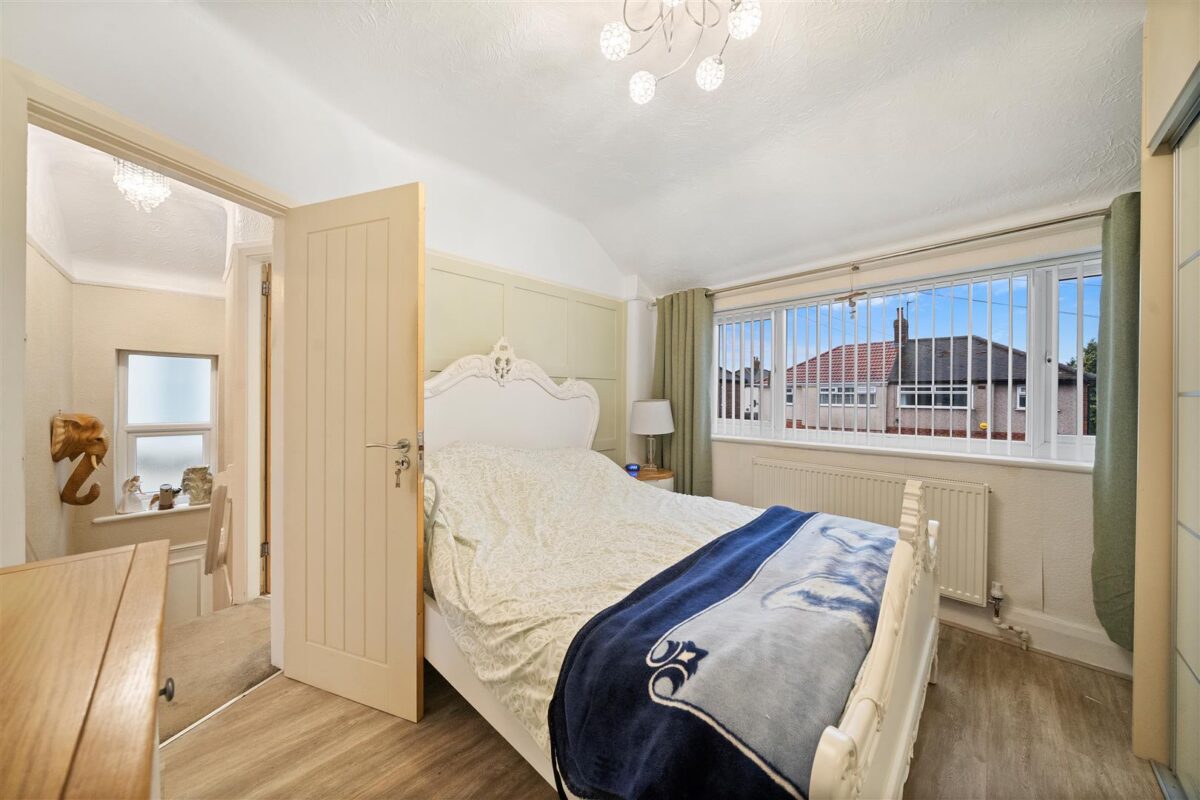 Parkfield Avenue, Netherton