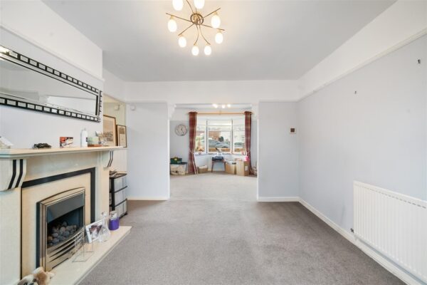 Formosa Drive, Fazakerley