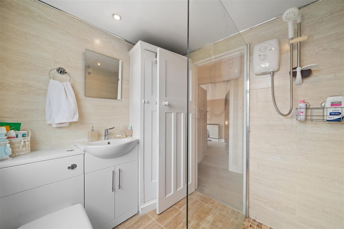 Barbara Avenue, Fazakerley