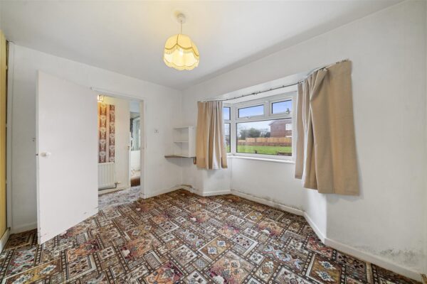 Oriel Drive, Aintree Village