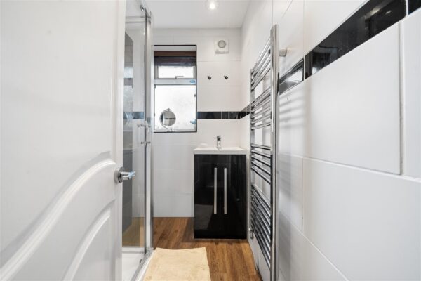 Formosa Drive, Fazakerley