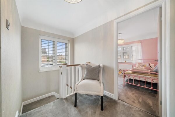 Felsted Drive, Aintree Village