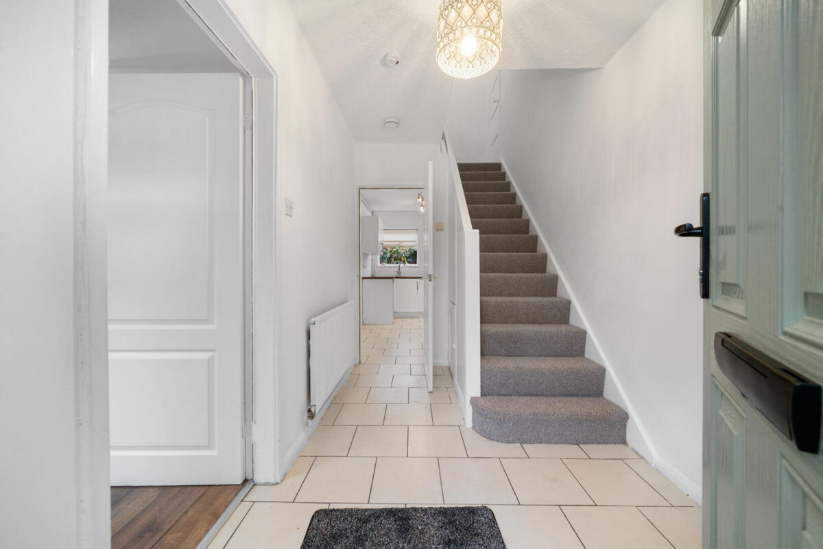 Deerbarn Drive, Old Roan