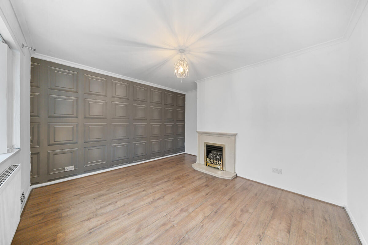 Deerbarn Drive, Old Roan