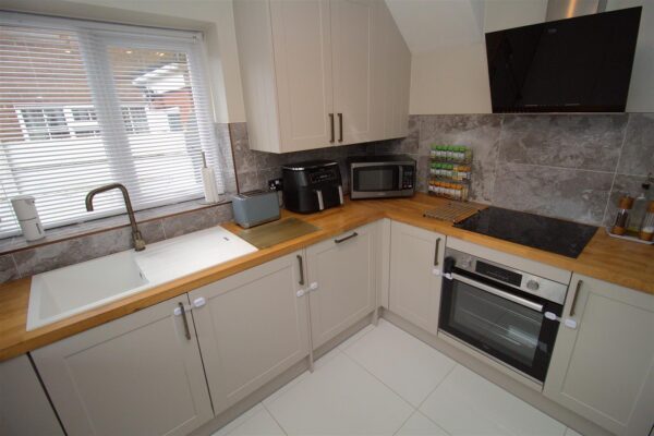 Sherwoods Lane, Aintree