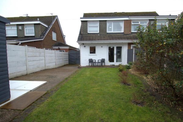 Sherwoods Lane, Aintree