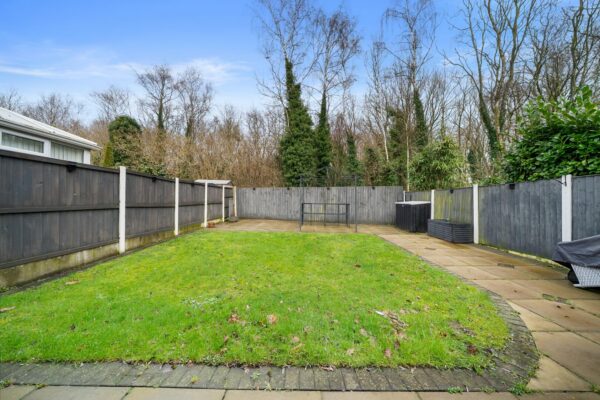 Blueberry Fields, Fazakerley