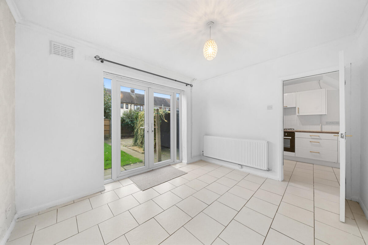 Deerbarn Drive, Old Roan