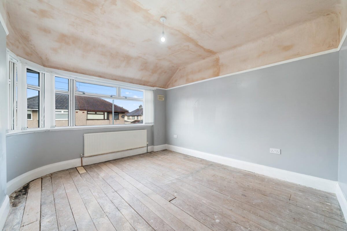 Malvern Grove, Aintree Village