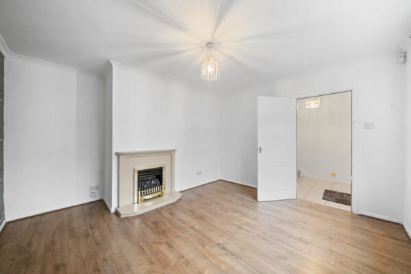 Deerbarn Drive, Old Roan